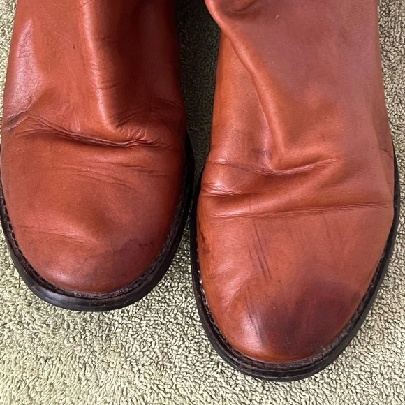 Michael Kors Hamilton Boot Riding 7M Leather Brown Tall Stacked Heel Charm Zip - Picture 9 of 9